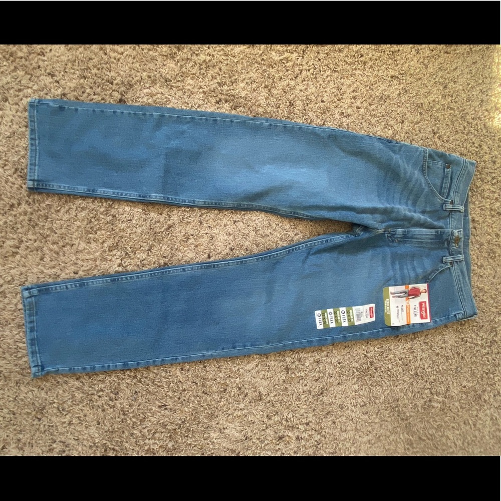 NWT Mens Wrangler Jeans